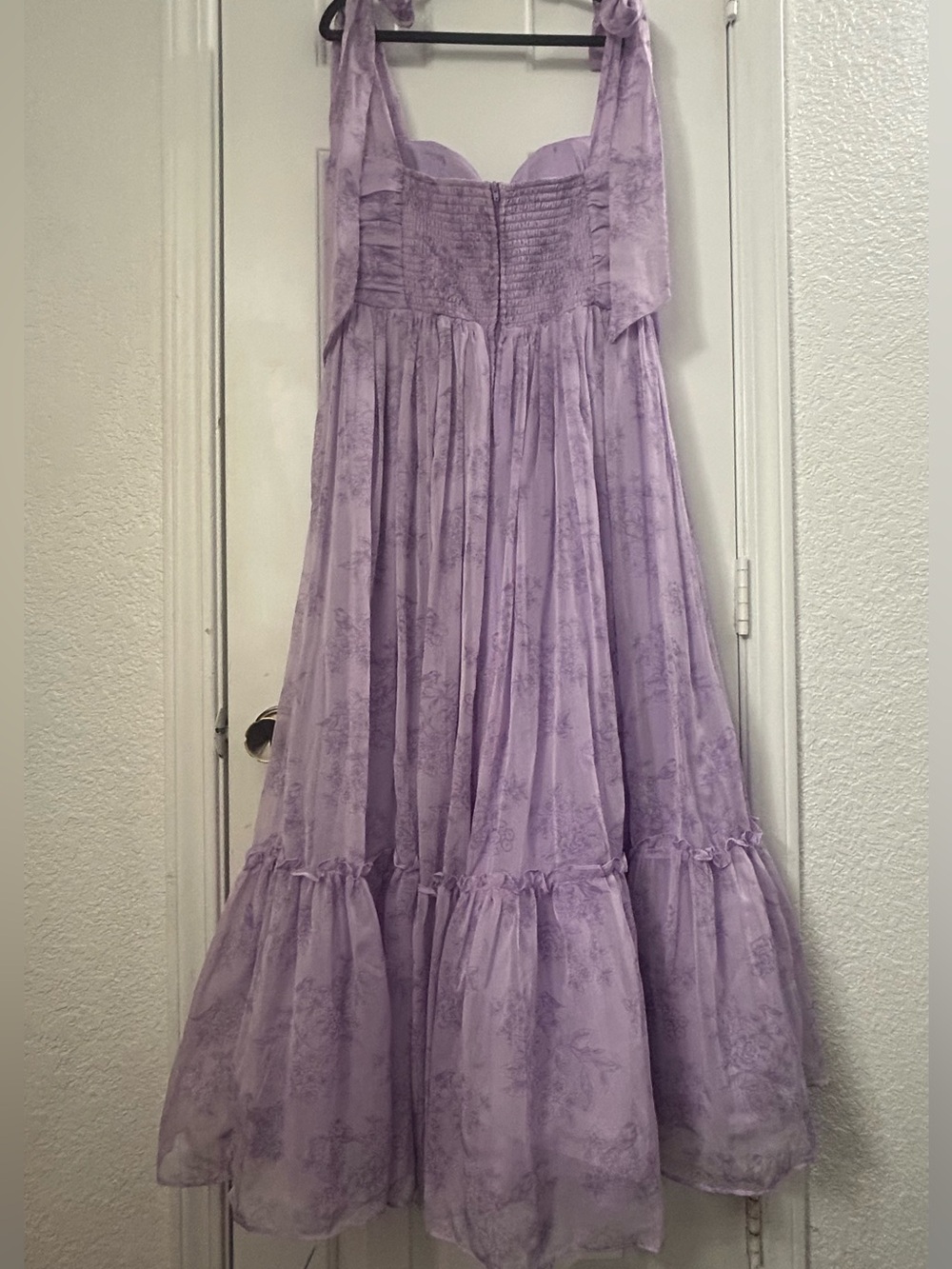 B Darlin Lavender Floral Maxi Dress Size 13/14 | Garden Party Wedding Guest - Picture 3 of 6